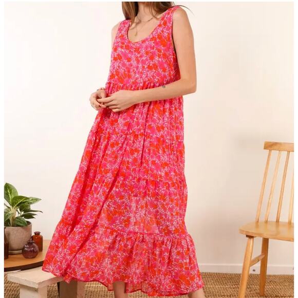 Chokolate Paris Dresses & Skirts - NWT Chokolate Paris Floral Metallic Dress size M